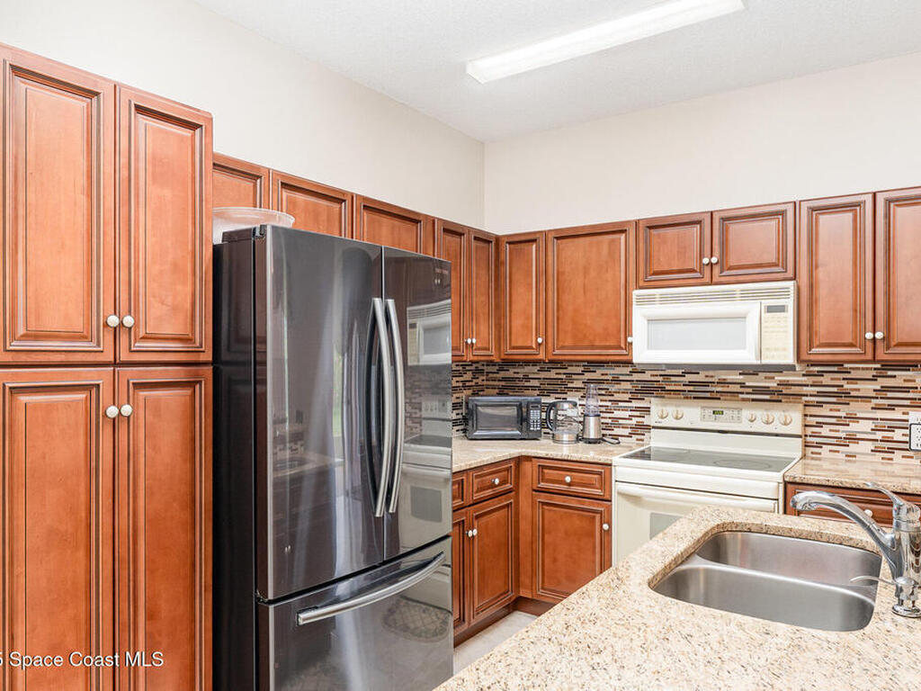 462 Peppermill Circle, Kissimmee, FL 34758