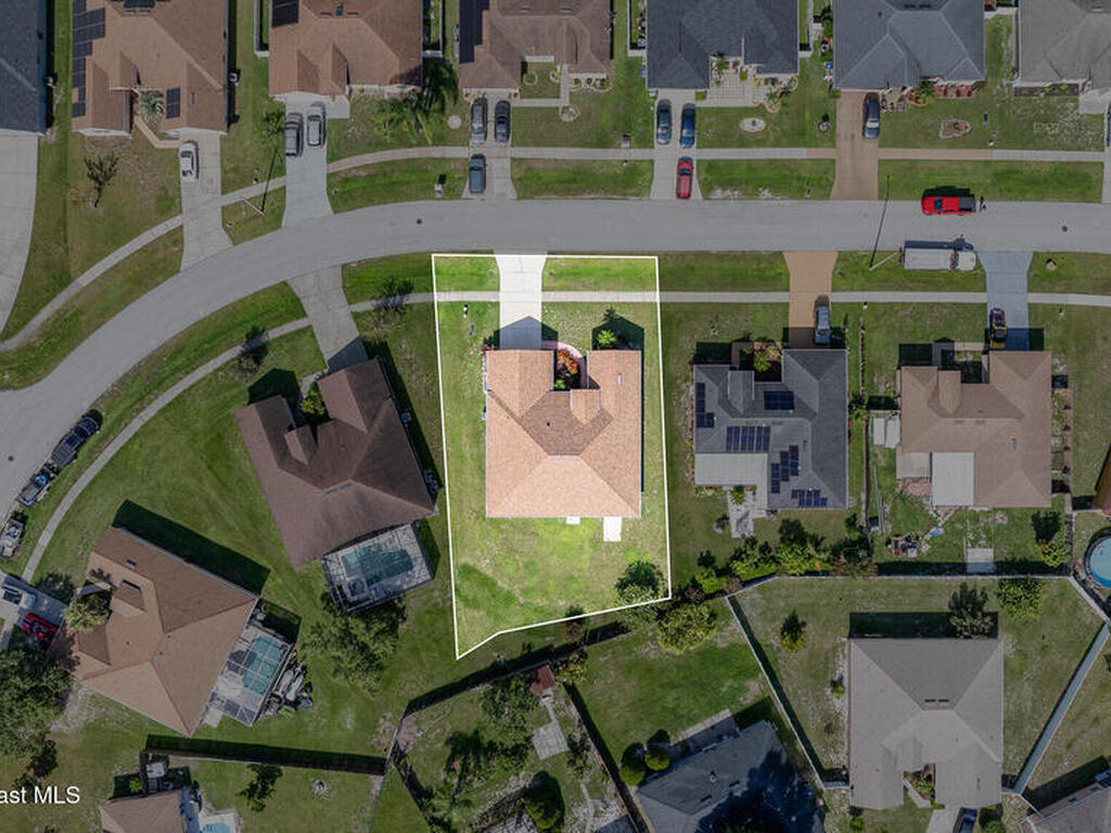 462 Peppermill Circle, Kissimmee, FL 34758