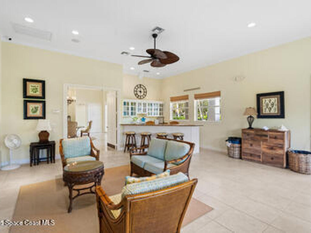 1167 Governors Way, Vero Beach, FL 32963