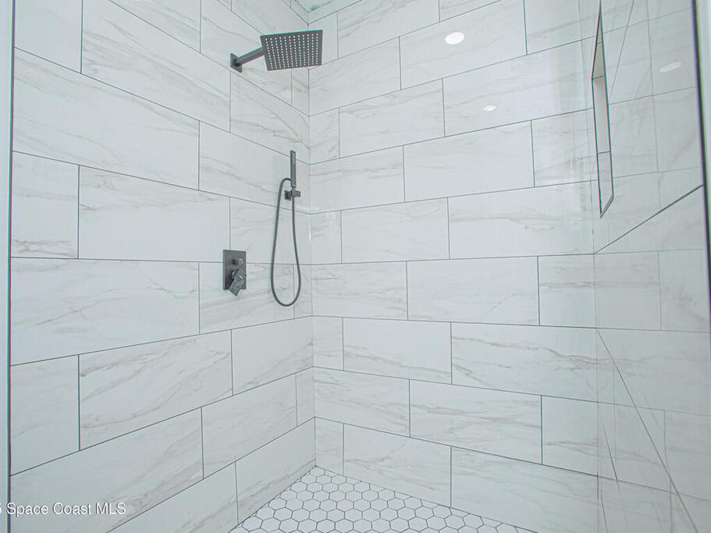 475 La Coco Street, Palm Bay, FL 32908