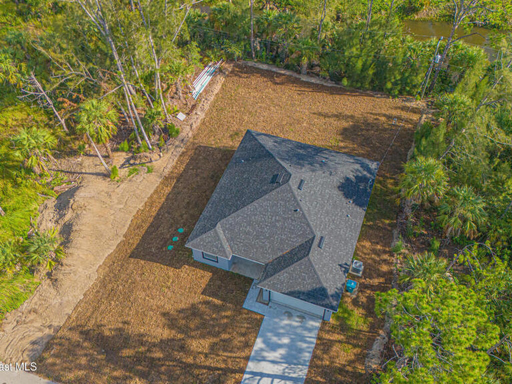 475 La Coco Street, Palm Bay, FL 32908