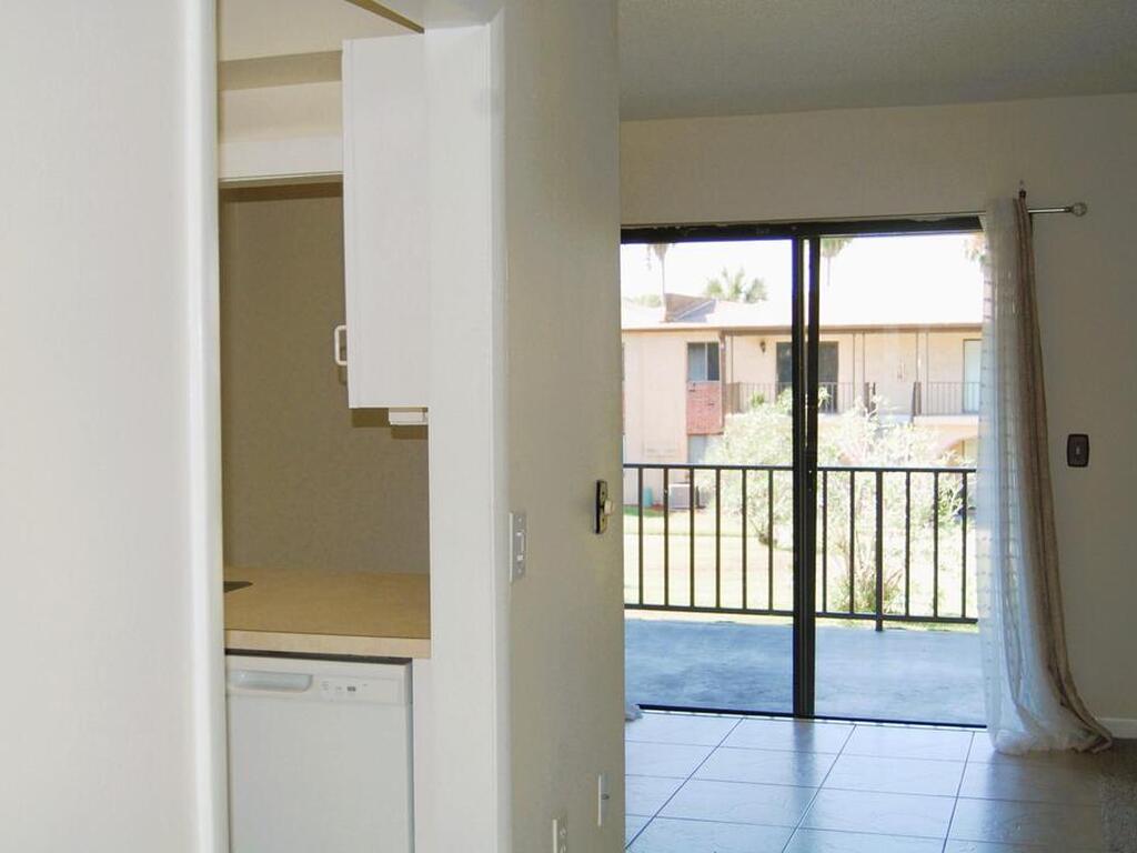 268 San Paulo Court, West Melbourne, FL 32904