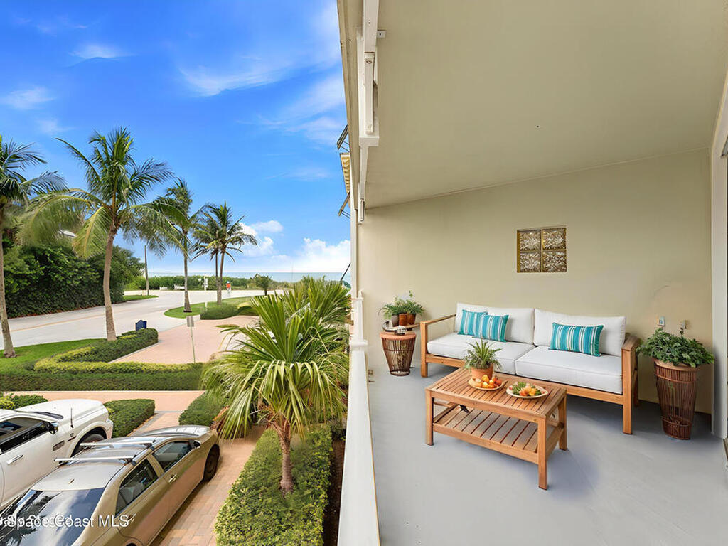 1 Eighth Avenue, Indialantic, FL 32903