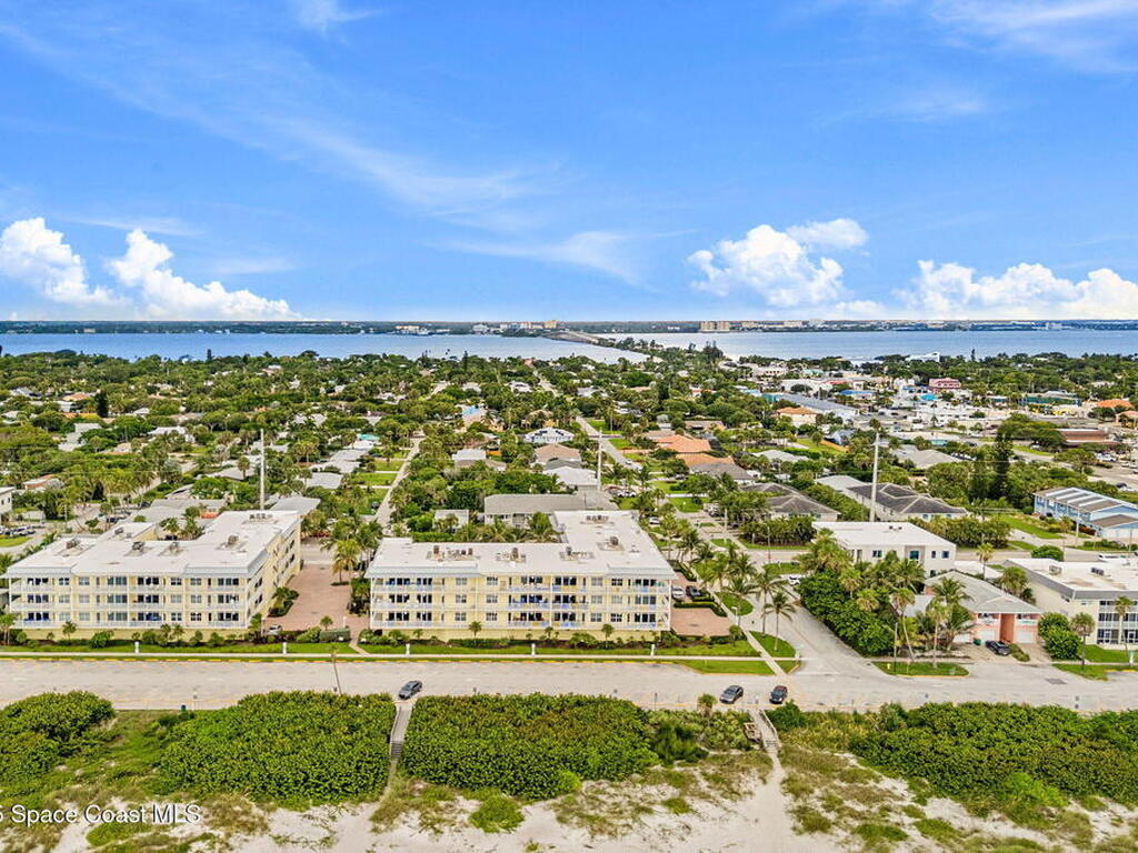 1 Eighth Avenue, Indialantic, FL 32903