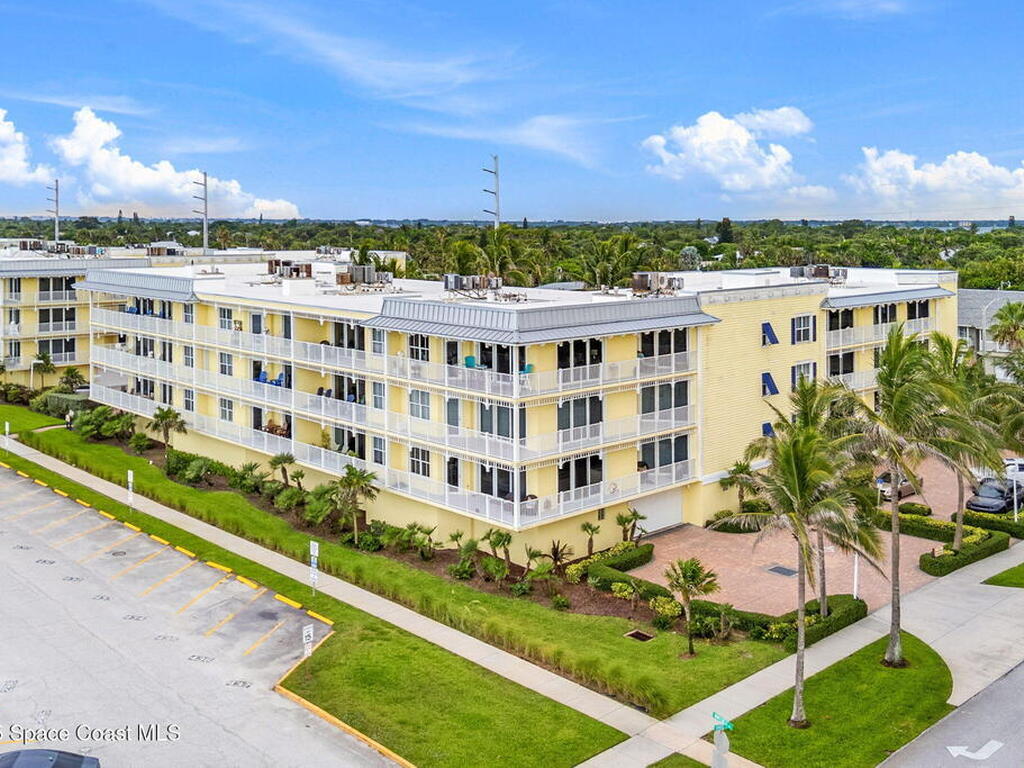 1 Eighth Avenue, Indialantic, FL 32903