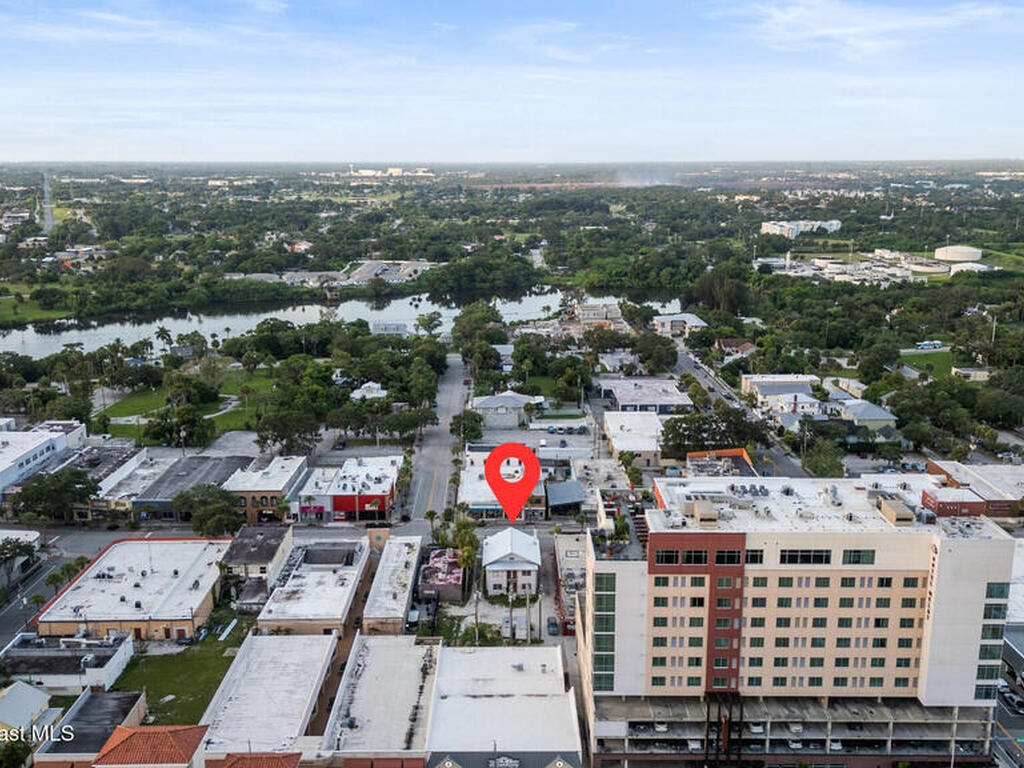 814 E New Haven Avenue, Melbourne, FL 32901