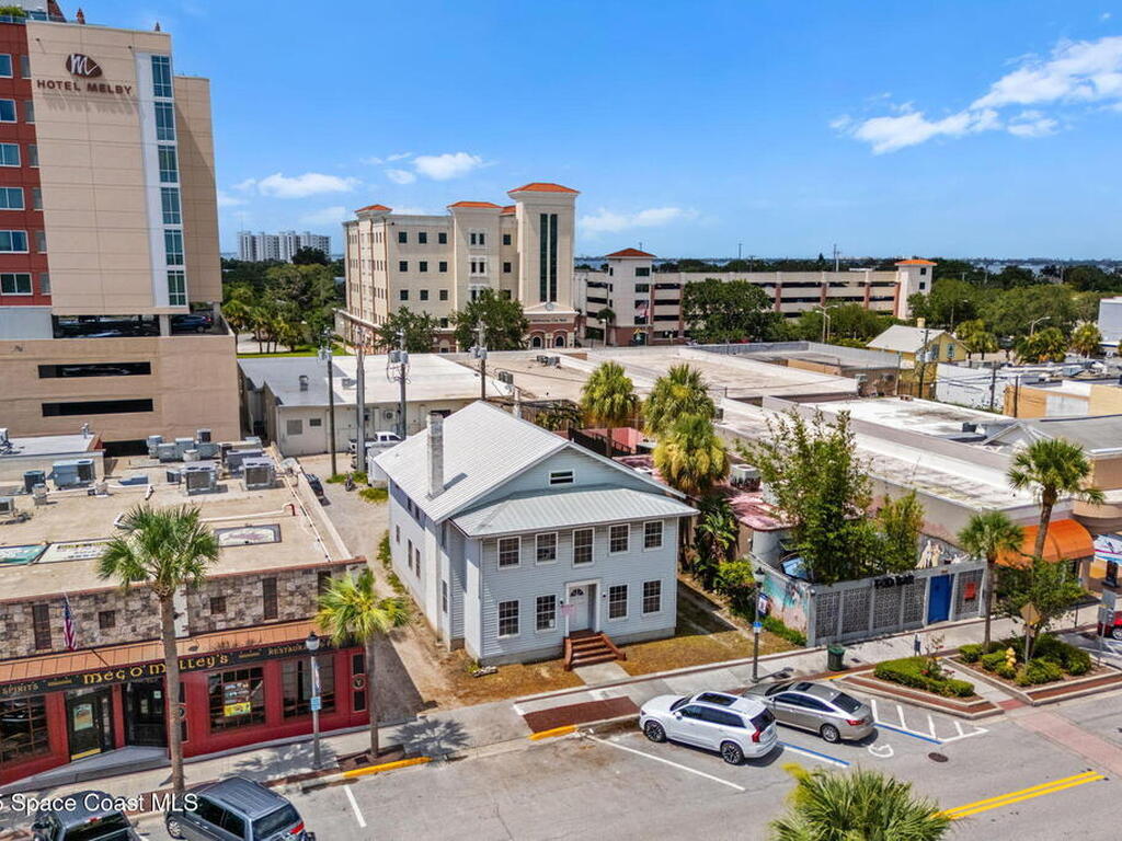 814 E New Haven Avenue, Melbourne, FL 32901