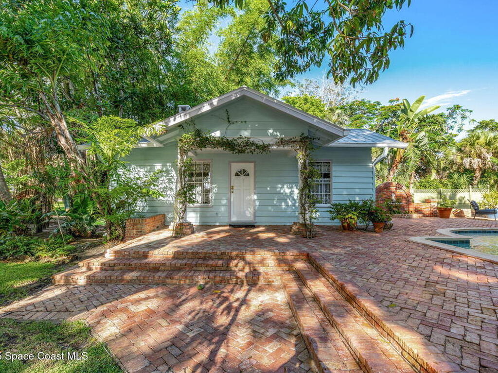 1101 River Road, Melbourne Beach, FL 32951