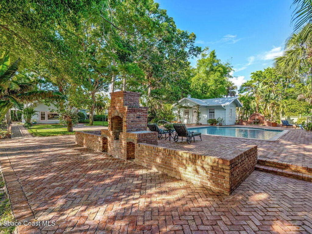 1101 River Road, Melbourne Beach, FL 32951