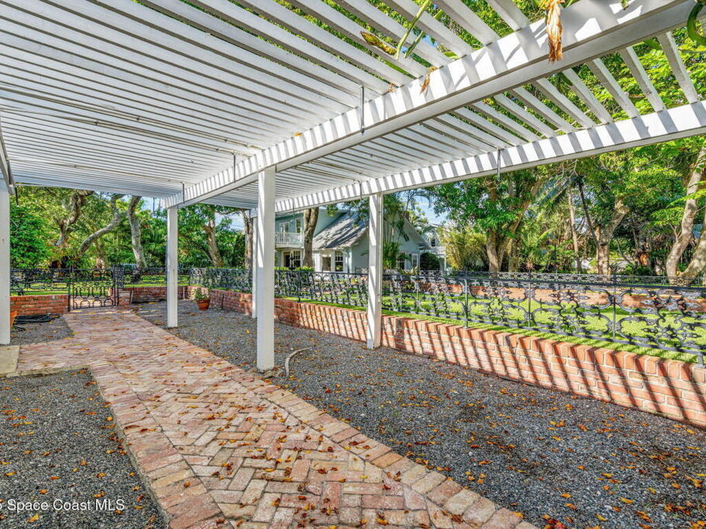 1101 River Road, Melbourne Beach, FL 32951