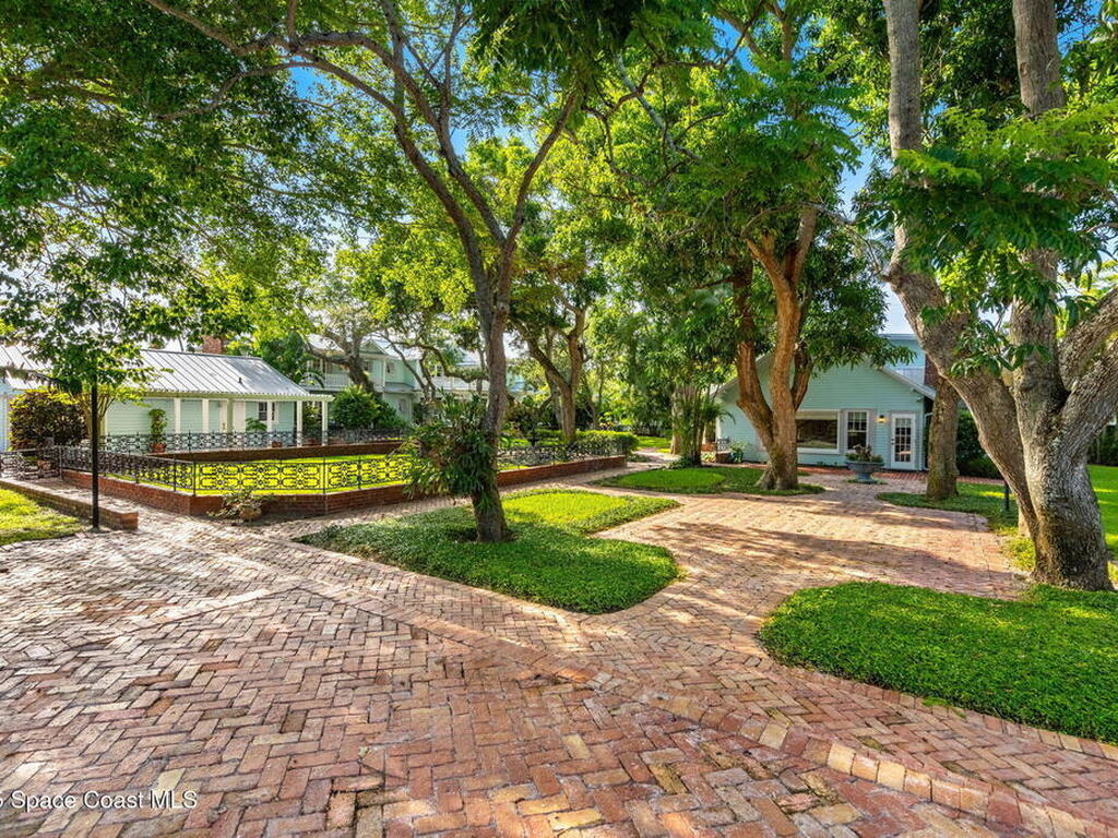 1101 River Road, Melbourne Beach, FL 32951