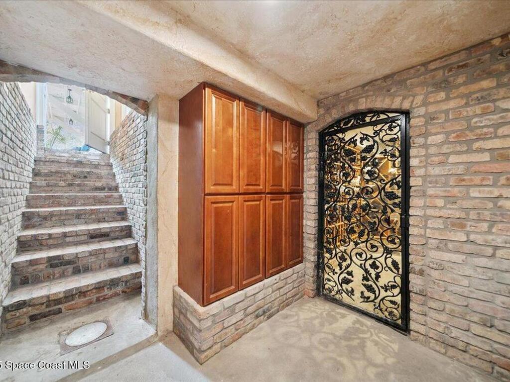 1101 River Road, Melbourne Beach, FL 32951