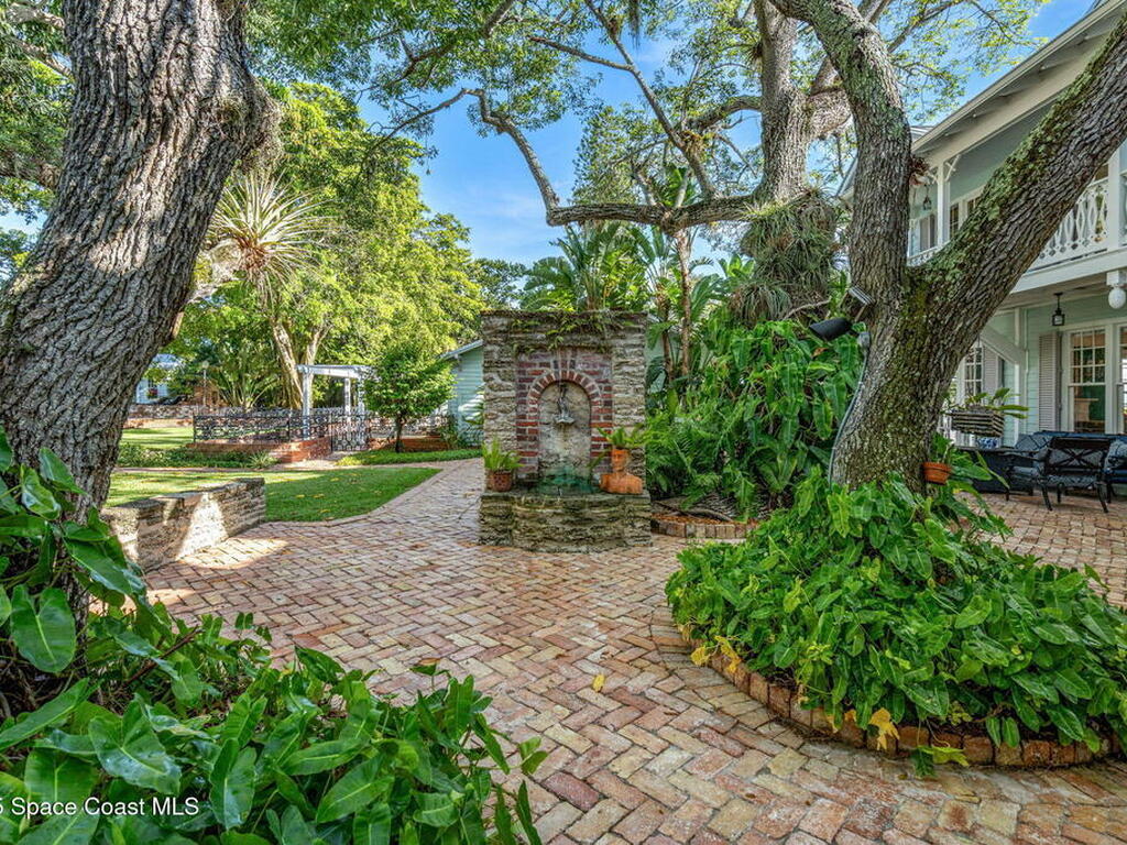 1101 River Road, Melbourne Beach, FL 32951