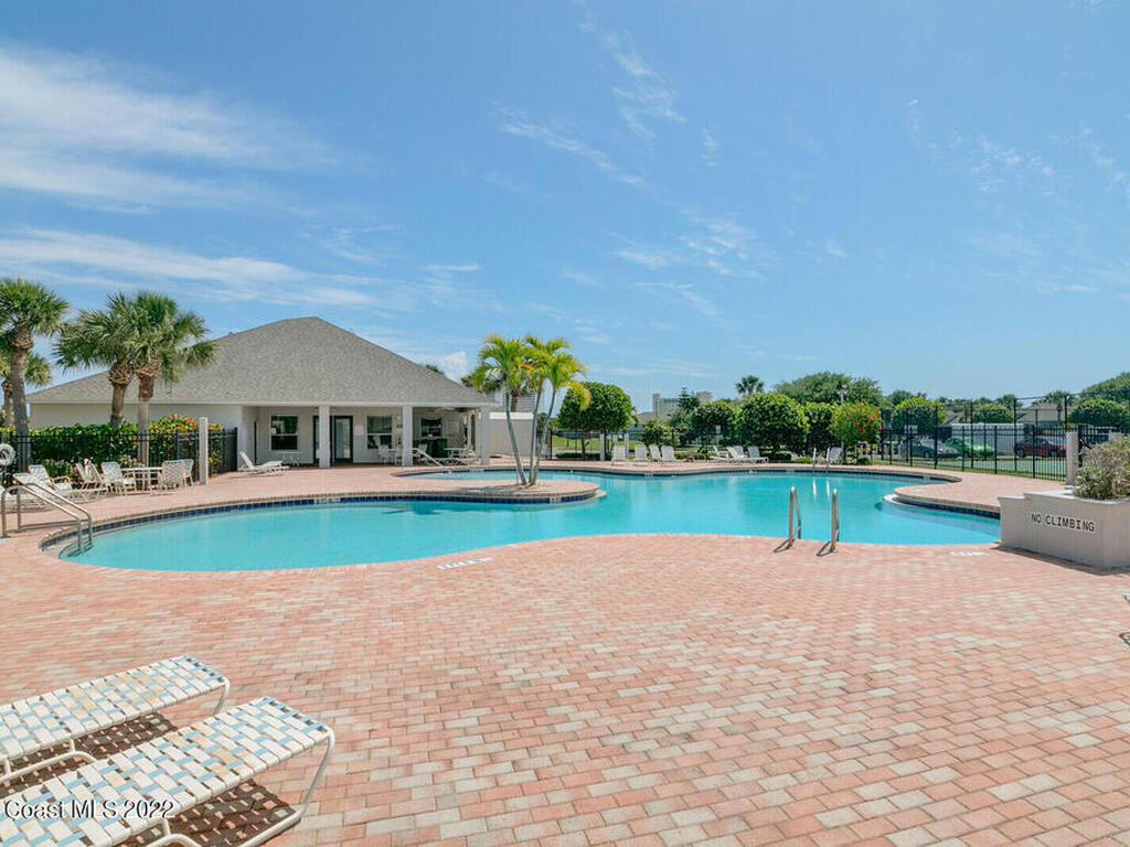 3701 Titanic Circle, Indialantic, FL 32903