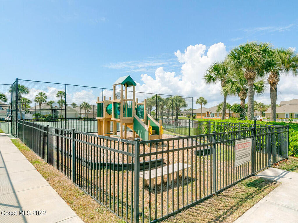 3701 Titanic Circle, Indialantic, FL 32903