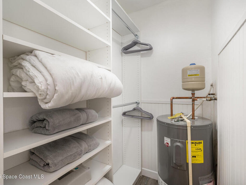 390 W Cocoa Beach Causeway, Cocoa Beach, FL 32931