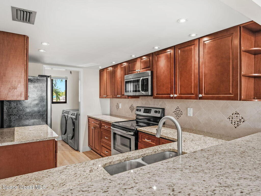 8496 Ridgewood Avenue, Cape Canaveral, FL 32920