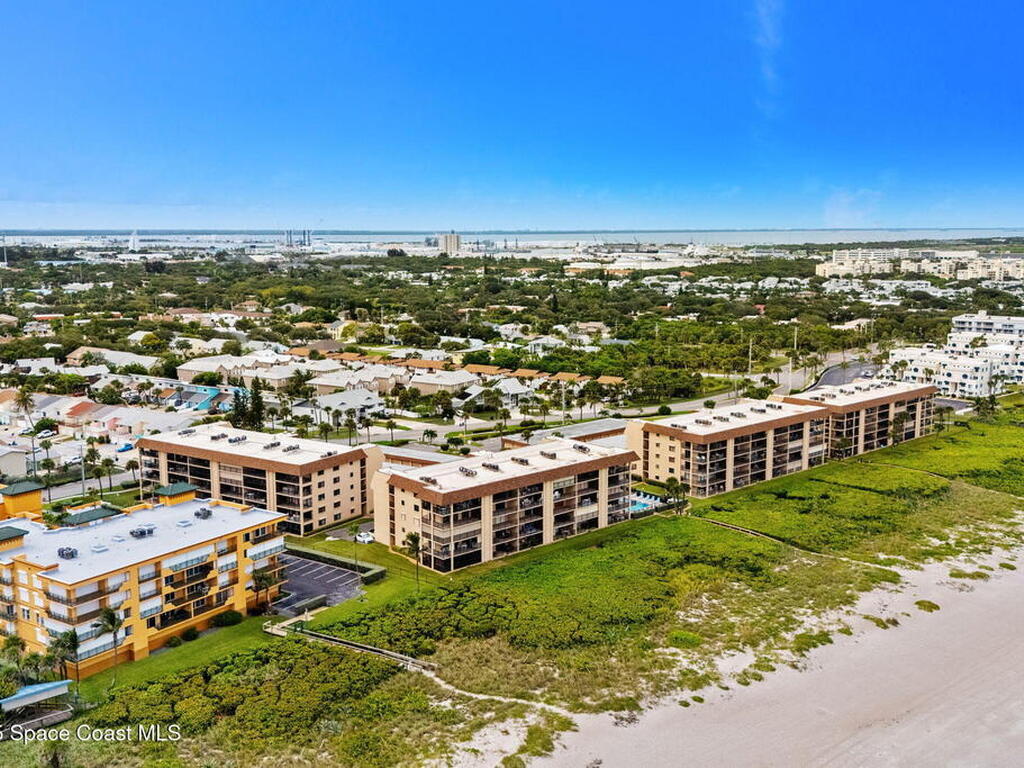 8496 Ridgewood Avenue, Cape Canaveral, FL 32920