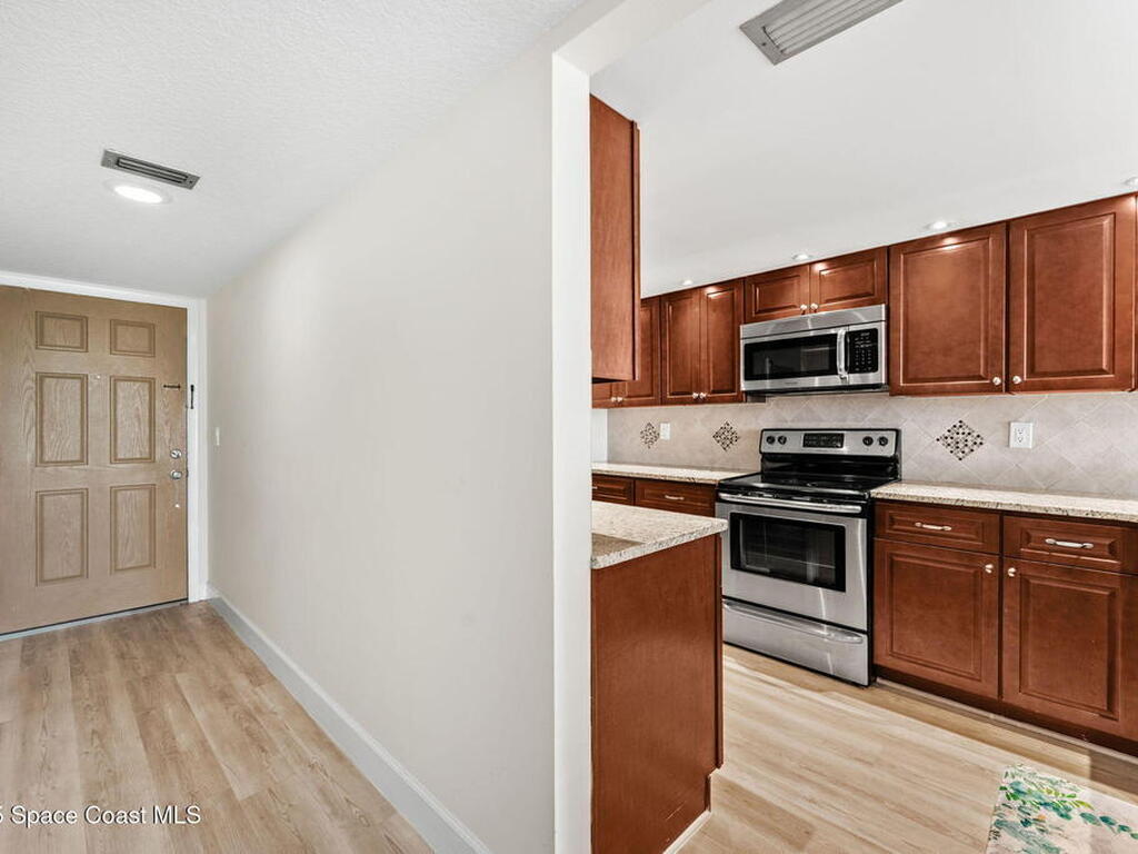 8496 Ridgewood Avenue, Cape Canaveral, FL 32920