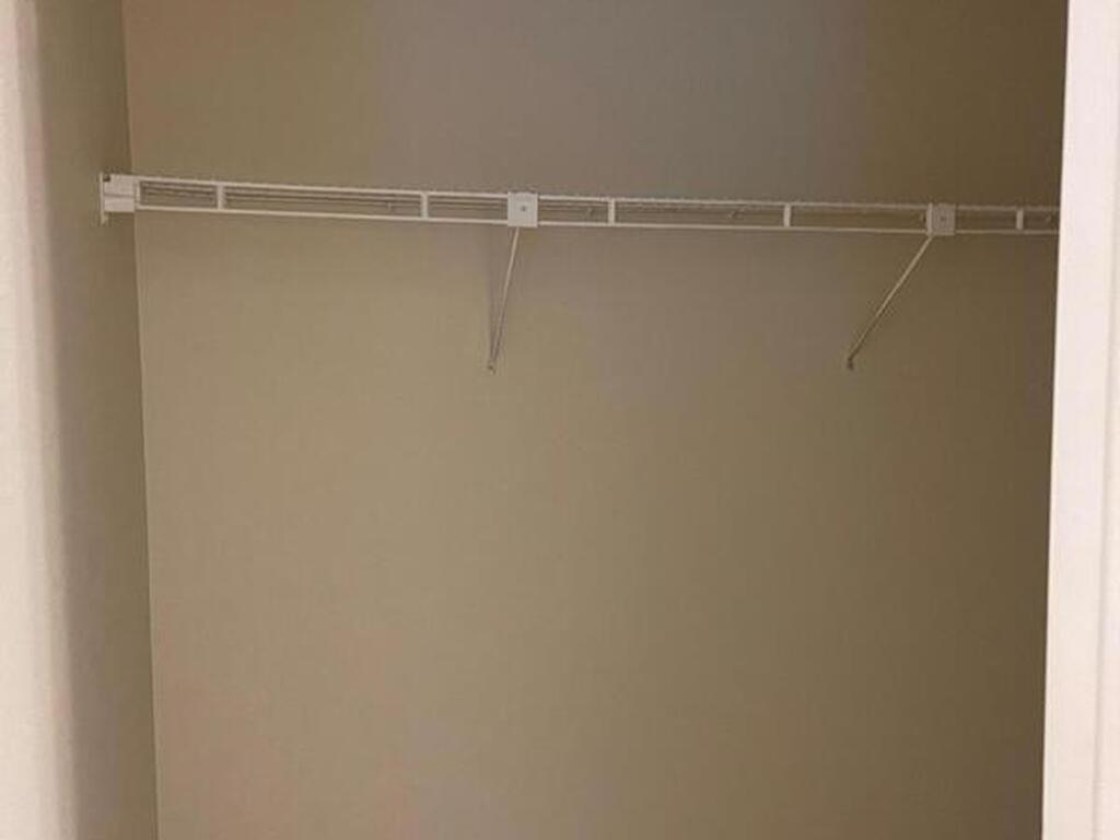 725 Port Malabar Boulevard, Palm Bay, FL 32905