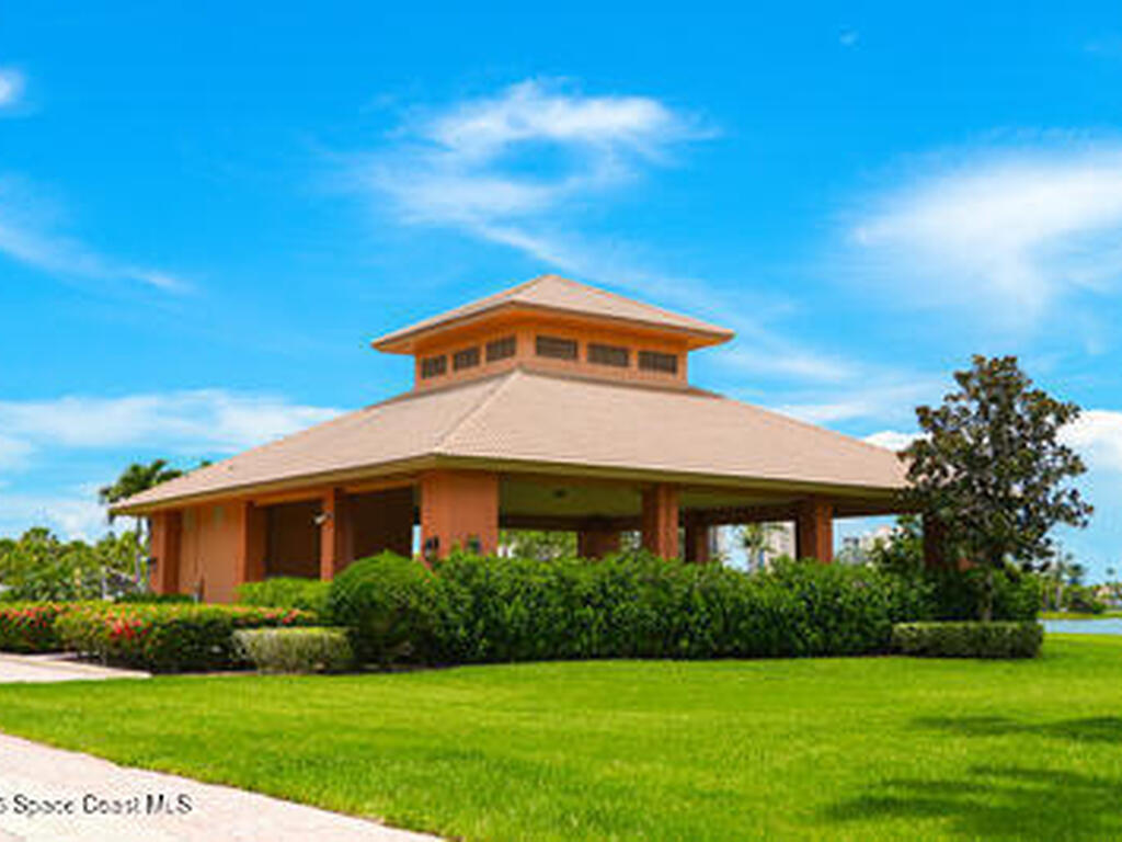 2020 Lynx Drive, Hutchinson Island, FL 34949