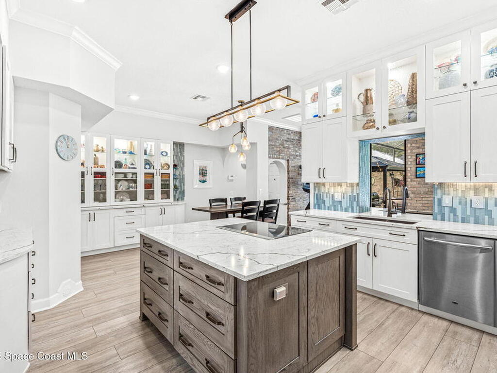 2221 Rockledge Drive, Rockledge, FL 32955