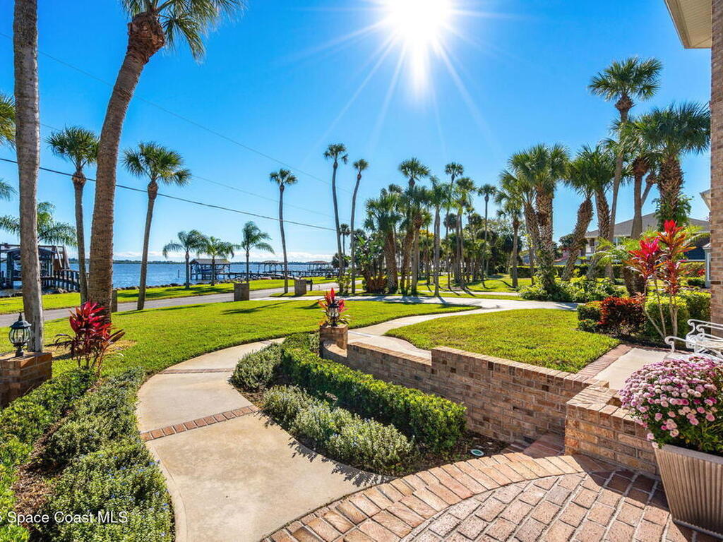 2221 Rockledge Drive, Rockledge, FL 32955