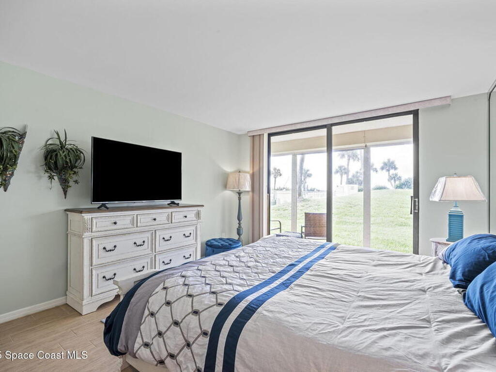 820 N Atlantic Avenue, Cocoa Beach, FL 32931