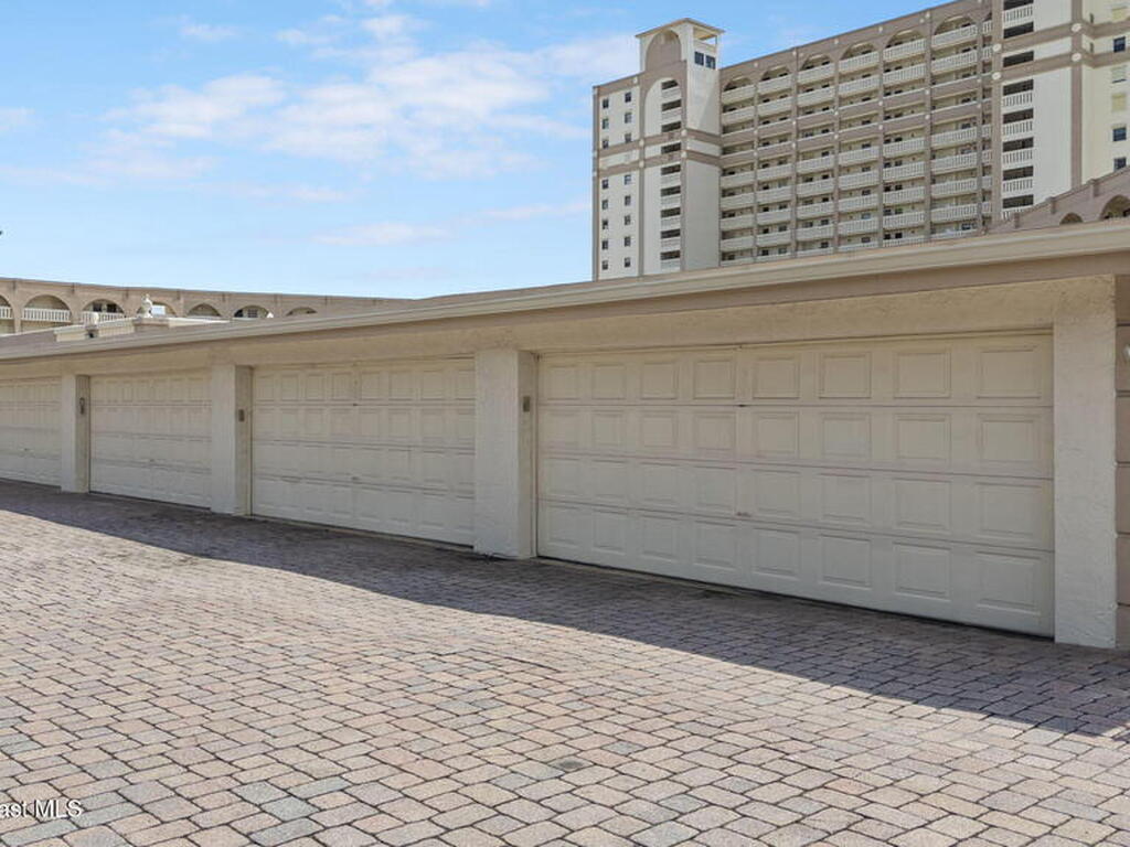 820 N Atlantic Avenue, Cocoa Beach, FL 32931