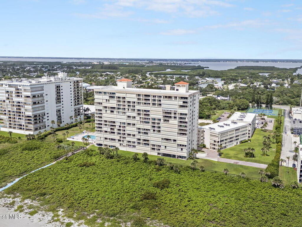 820 N Atlantic Avenue, Cocoa Beach, FL 32931