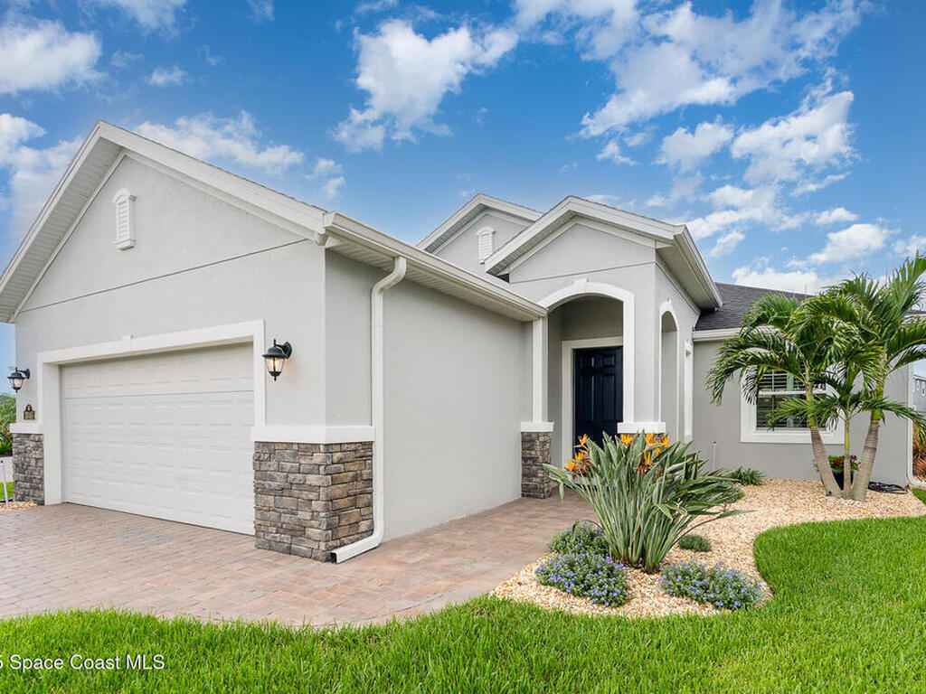 3046 Illuminate Place, Viera, FL 32940