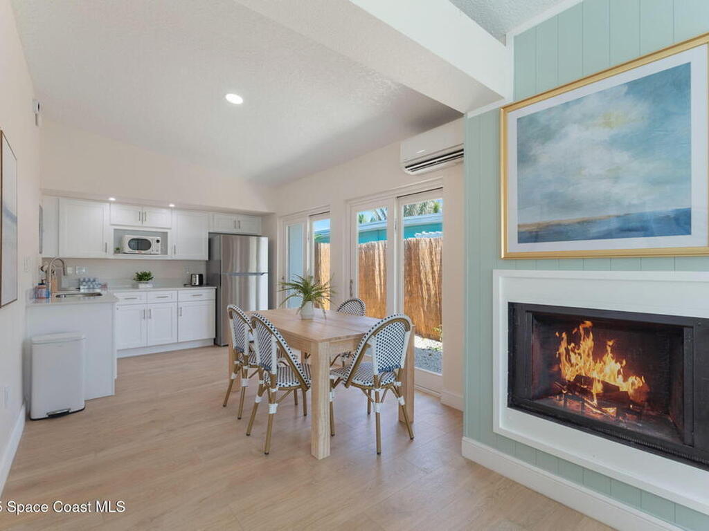 637 S Orlando Avenue, Cocoa Beach, FL 32931