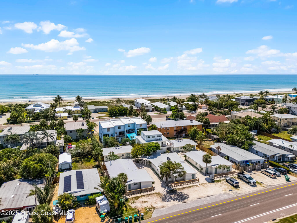 637 S Orlando Avenue, Cocoa Beach, FL 32931