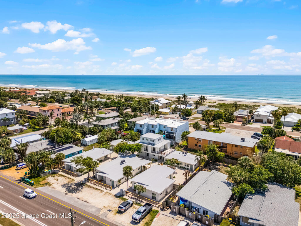 637 S Orlando Avenue, Cocoa Beach, FL 32931
