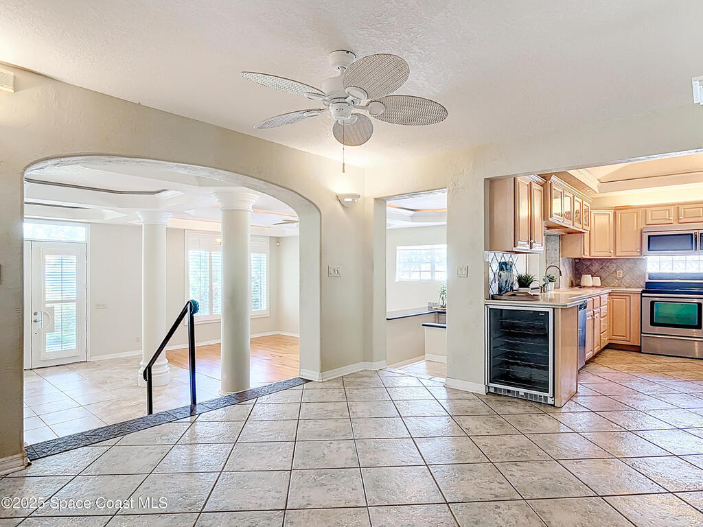 2306 S Halifax Drive, Daytona Beach, FL 32118