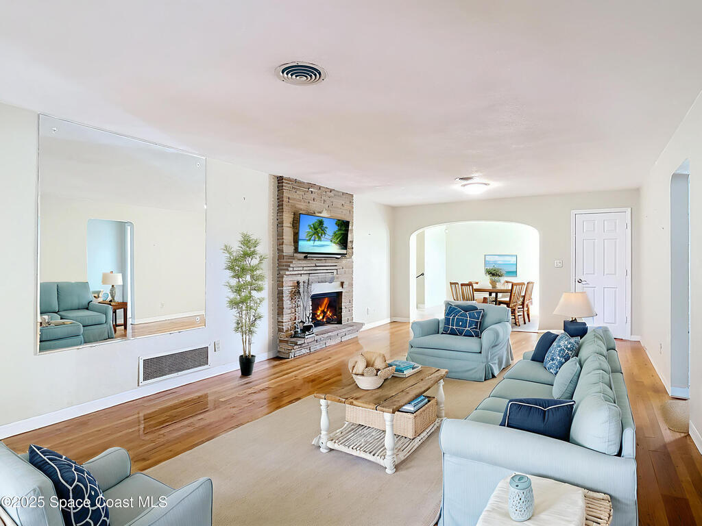 2306 S Halifax Drive, Daytona Beach, FL 32118