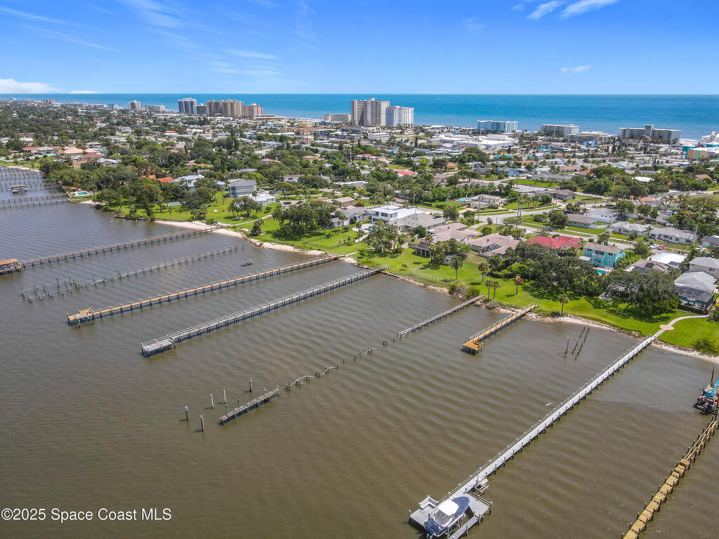 2306 S Halifax Drive, Daytona Beach, FL 32118