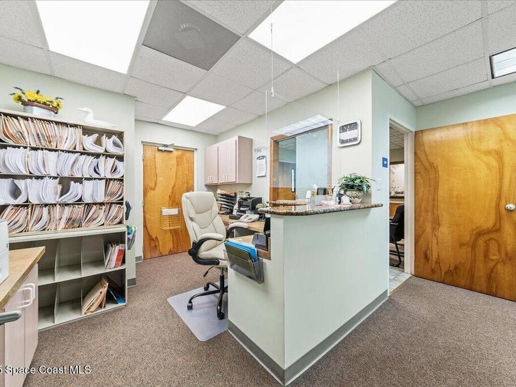 1395 N Courtenay Parkway, Merritt Island, FL 32953