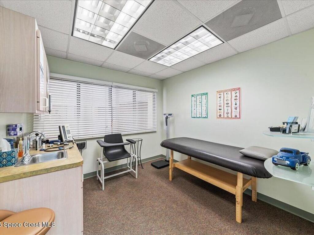 1395 N Courtenay Parkway, Merritt Island, FL 32953