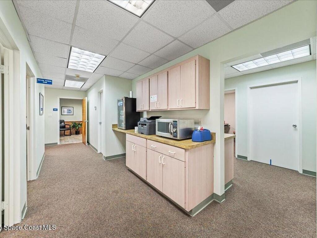 1395 N Courtenay Parkway, Merritt Island, FL 32953