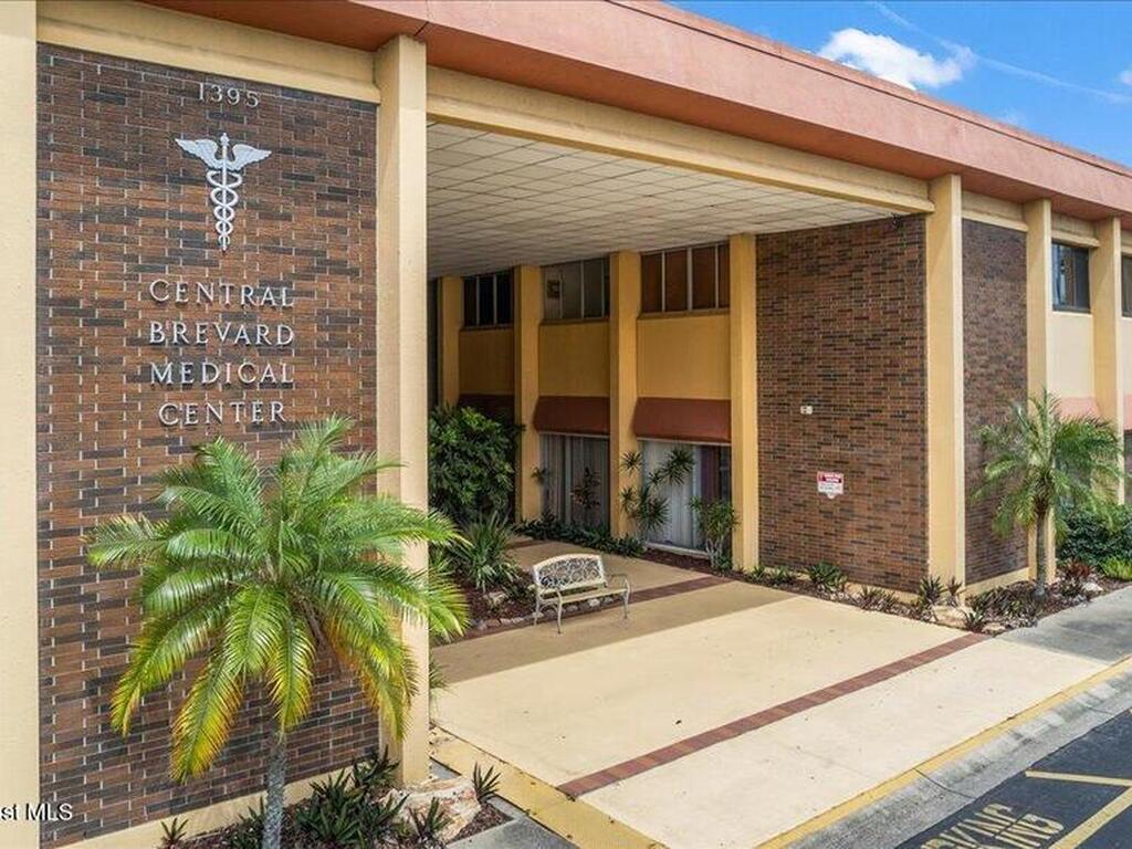 1395 N Courtenay Parkway, Merritt Island, FL 32953