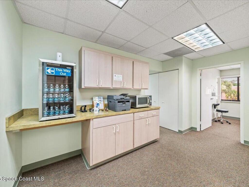 1395 N Courtenay Parkway, Merritt Island, FL 32953