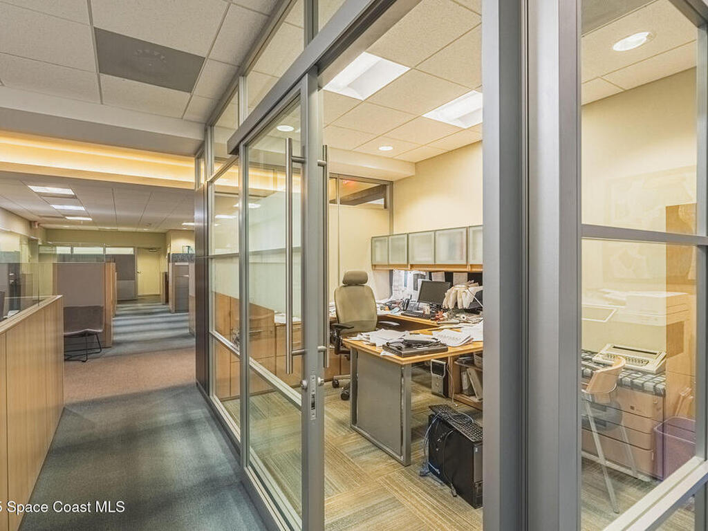 2015 Waverly Place, Melbourne, FL 32901