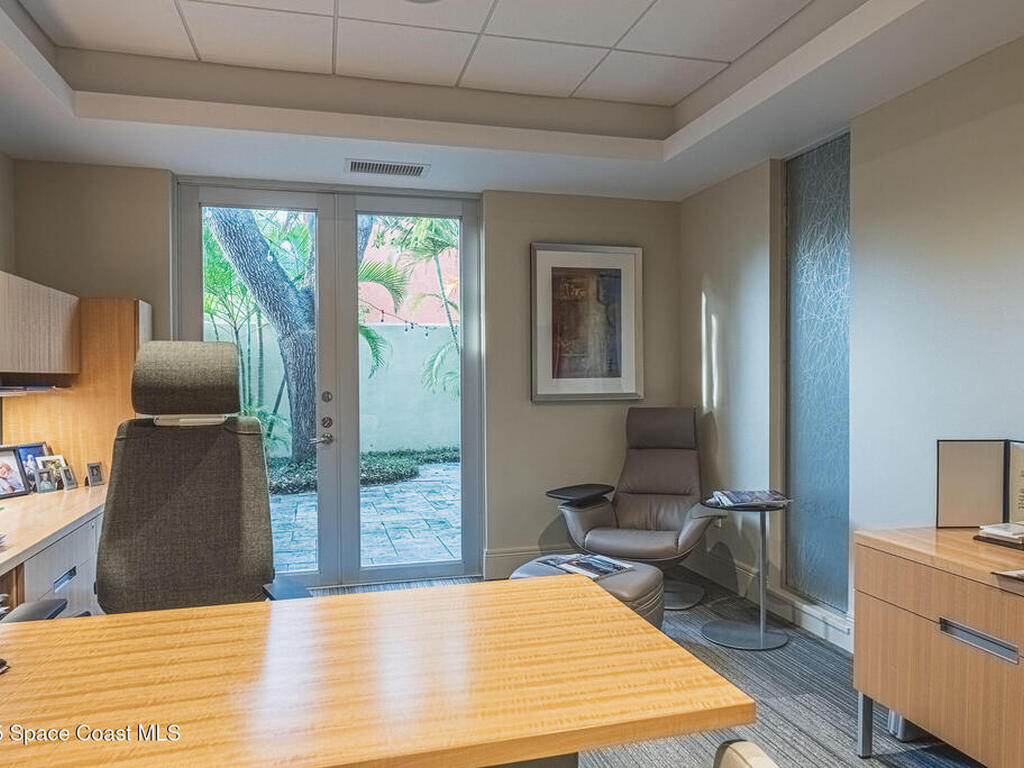 2015 Waverly Place, Melbourne, FL 32901