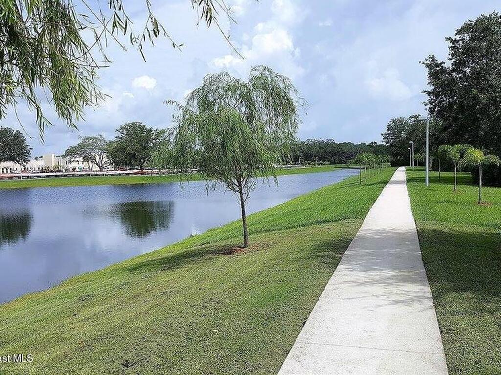 6549 N Wickham Road, Melbourne, FL 32940