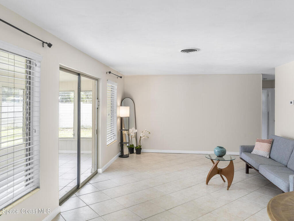 1776 35th Avenue, Vero Beach, FL 32960