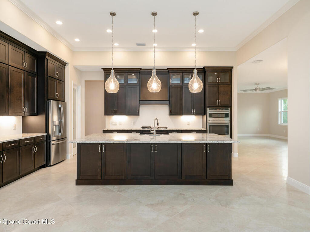 1081 Italia Court, Suntree, FL 32940