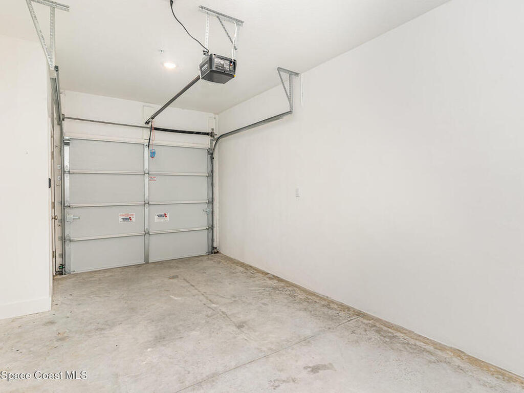 1605 Par Street, Palm Bay, FL 32905