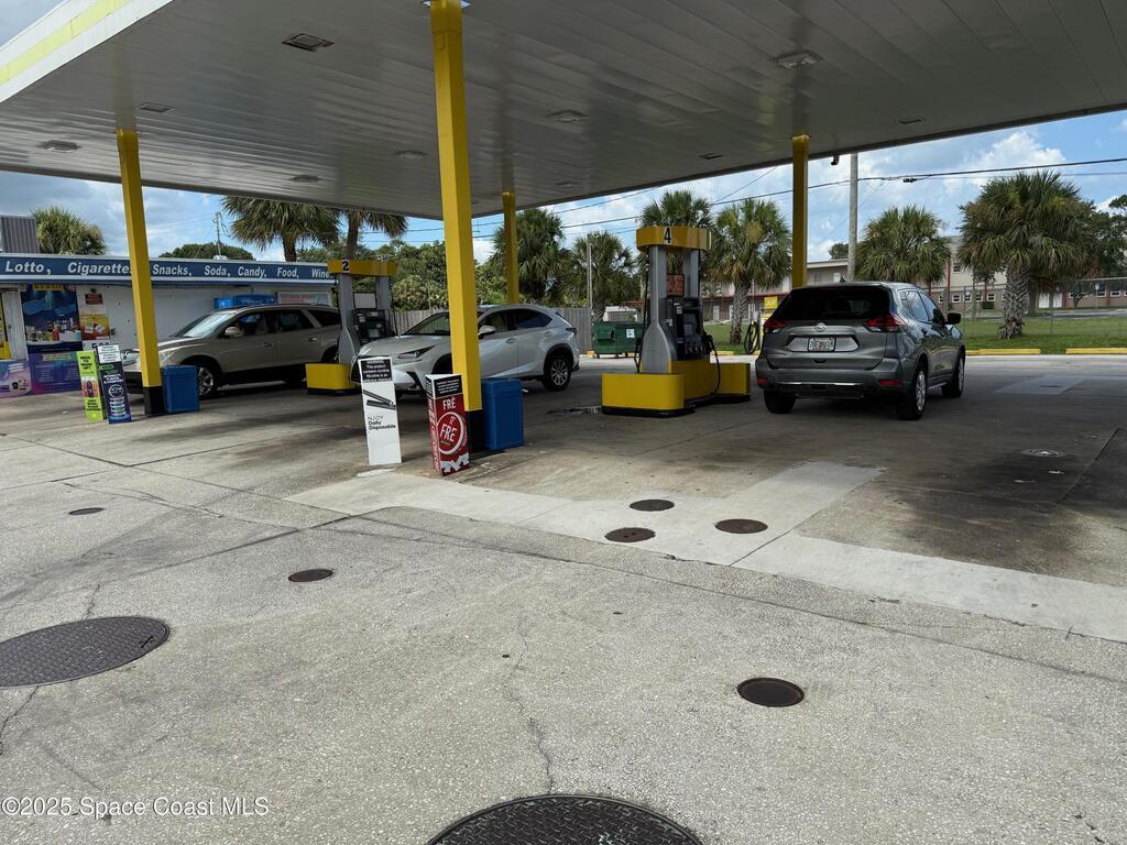 2740 Sarno Road, Melbourne, FL 32935