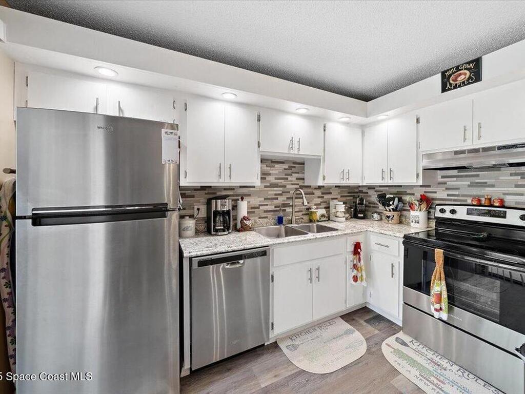 1713 Patty Circle, Palm Bay, FL 32905